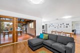 https://images.listonce.com.au/custom/160x/listings/3-denver-court-ringwood-north-vic-3134/334/01232334_img_05.jpg?qOio2IZk_FU