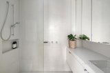 https://images.listonce.com.au/custom/160x/listings/3-draper-street-albert-park-vic-3206/482/01294482_img_10.jpg?cR3V2BeyC8A