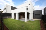 https://images.listonce.com.au/custom/160x/listings/3-durban-lane-doncaster-vic-3108/623/01854623_img_04.jpg?f4RXl4WU_XE