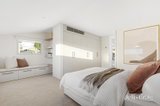 https://images.listonce.com.au/custom/160x/listings/3-durham-street-richmond-vic-3121/970/01978970_img_14.jpg?lT8dZtfempc