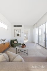 https://images.listonce.com.au/custom/160x/listings/3-durham-street-richmond-vic-3121/970/01978970_img_21.jpg?nBtNOGHLmNU