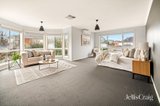 https://images.listonce.com.au/custom/160x/listings/3-eamont-close-chelsea-heights-vic-3196/958/01921958_img_08.jpg?LveGYMBhUv4