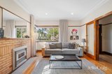 https://images.listonce.com.au/custom/160x/listings/3-edgoose-avenue-mont-albert-north-vic-3129/574/01899574_img_03.jpg?NJa7B3JmlS8