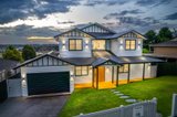 https://images.listonce.com.au/custom/160x/listings/3-edward-road-chirnside-park-vic-3116/480/01487480_img_25.jpg?1jkZUFdeHcw