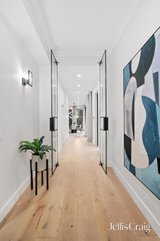 https://images.listonce.com.au/custom/160x/listings/3-edward-street-kew-vic-3101/256/01767256_img_12.jpg?06u3BJRQPCE