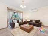 https://images.listonce.com.au/custom/160x/listings/3-elana-court-croydon-north-vic-3136/600/01525600_img_03.jpg?gLDXSsFJweE