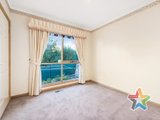 https://images.listonce.com.au/custom/160x/listings/3-elana-court-croydon-north-vic-3136/600/01525600_img_12.jpg?hSj8Zps8nRs