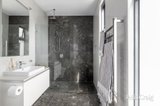 https://images.listonce.com.au/custom/160x/listings/3-elizabeth-street-malvern-vic-3144/529/01753529_img_11.jpg?v7n9rUEukUA