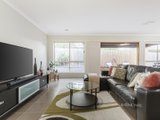 https://images.listonce.com.au/custom/160x/listings/3-elsa-court-eltham-vic-3095/609/00976609_img_02.jpg?rXSaldjMLJo