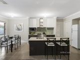 https://images.listonce.com.au/custom/160x/listings/3-elsa-court-eltham-vic-3095/609/00976609_img_03.jpg?YuX7F8cmFO4