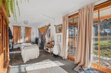 https://images.listonce.com.au/custom/160x/listings/3-ely-court-castlemaine-vic-3450/161/01939161_img_14.jpg?VVSzw17yxZs