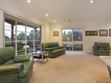 https://images.listonce.com.au/custom/160x/listings/3-elysee-court-strathmore-heights-vic-3041/481/00847481_img_07.jpg?mnRnAfESszI