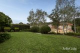https://images.listonce.com.au/custom/160x/listings/3-era-court-donvale-vic-3111/916/01889916_img_19.jpg?RBDUADZ5XxY