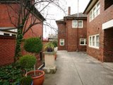 https://images.listonce.com.au/custom/160x/listings/3-errard-street-north-ballarat-central-vic-3350/531/01575531_img_10.jpg?cipJVrVE2wU