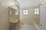 https://images.listonce.com.au/custom/160x/listings/3-esk-court-forest-hill-vic-3131/691/00851691_img_08.jpg?4fp63DqzEg4