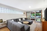 https://images.listonce.com.au/custom/160x/listings/3-eskdale-drive-croydon-hills-vic-3136/646/01034646_img_06.jpg?rmysv6O0VfQ