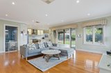 https://images.listonce.com.au/custom/160x/listings/3-essex-street-box-hill-north-vic-3129/294/01592294_img_06.jpg?Gr5dBQi9fnY