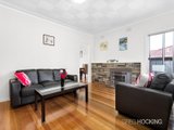 https://images.listonce.com.au/custom/160x/listings/3-evelyn-crescent-sunshine-west-vic-3020/356/01203356_img_05.jpg?6r28wZiLTpY