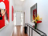 https://images.listonce.com.au/custom/160x/listings/3-fairlie-street-yarraville-vic-3013/230/01203230_img_07.jpg?_ZEHoX16si4