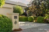 https://images.listonce.com.au/custom/160x/listings/3-faversham-avenue-lake-gardens-vic-3355/848/01839848_img_12.jpg?xWI7_xvt5Xg