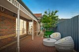 https://images.listonce.com.au/custom/160x/listings/3-filbert-street-bentleigh-east-vic-3165/421/00641421_img_08.jpg?_hD5Qaqdisg