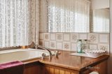 https://images.listonce.com.au/custom/160x/listings/3-fisken-road-mount-helen-vic-3350/610/01705610_img_18.jpg?a5LzffxM_Vo