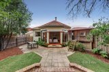 https://images.listonce.com.au/custom/160x/listings/3-fitzroy-street-mckinnon-vic-3204/834/01264834_img_11.jpg?ZlXtNupbKv4