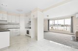 https://images.listonce.com.au/custom/160x/listings/3-flinders-avenue-lara-vic-3212/345/01984345_img_03.jpg?7gCBQr2V37o