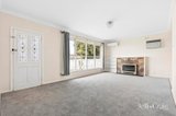 https://images.listonce.com.au/custom/160x/listings/3-flinders-avenue-lara-vic-3212/345/01984345_img_04.jpg?eYUeTPrWUmg