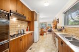 https://images.listonce.com.au/custom/160x/listings/3-forest-road-forest-hill-vic-3131/968/01199968_img_05.jpg?tCpeUncJLUg
