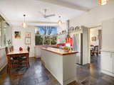 https://images.listonce.com.au/custom/160x/listings/3-georgian-court-balwyn-vic-3103/694/01683694_img_05.jpg?xaRypejl704