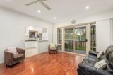 https://images.listonce.com.au/custom/160x/listings/3-gillian-road-mount-waverley-vic-3149/221/00391221_img_04.jpg?W6YdEz2UAhw