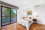 https://images.listonce.com.au/custom/160x/listings/3-gillian-road-mount-waverley-vic-3149/993/01922993_img_09.jpg?clfELQT4cWU