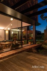 https://images.listonce.com.au/custom/160x/listings/3-glanfield-street-northcote-vic-3070/256/01981256_img_03.jpg?cjlp-aU87gw