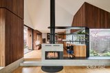 https://images.listonce.com.au/custom/160x/listings/3-glanfield-street-northcote-vic-3070/256/01981256_img_05.jpg?YNLcA2yya64