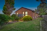 https://images.listonce.com.au/custom/160x/listings/3-glebe-place-wheelers-hill-vic-3150/405/00218405_img_10.jpg?afAAg8Dd0AY