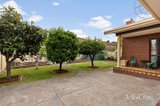 https://images.listonce.com.au/custom/160x/listings/3-glenview-court-avondale-heights-vic-3034/506/01831506_img_14.jpg?QeuG7AMCsEo
