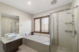 https://images.listonce.com.au/custom/160x/listings/3-goulburn-grove-yallambie-vic-3085/763/00873763_img_09.jpg?Oz6jJtu3Ux8