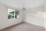 https://images.listonce.com.au/custom/160x/listings/3-grassy-flat-road-diamond-creek-vic-3089/721/01589721_img_10.jpg?7TEyB4RZ7S4