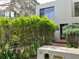 https://images.listonce.com.au/custom/160x/listings/3-hambledon-road-hawthorn-vic-3122/342/01607342_img_09.jpg?mZW1T4tPQag