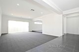 https://images.listonce.com.au/custom/160x/listings/3-hartland-road-point-cook-vic-3030/940/01721940_img_06.jpg?F5Wq5mxsYEM