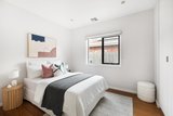 https://images.listonce.com.au/custom/160x/listings/3-hastings-street-mckinnon-vic-3204/996/01988996_img_11.jpg?AuZ1DZbrBnk