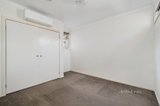 https://images.listonce.com.au/custom/160x/listings/3-heath-close-mooroolbark-vic-3138/823/01571823_img_12.jpg?vu0O4cOVXL8