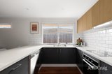 https://images.listonce.com.au/custom/160x/listings/3-heritage-drive-mill-park-vic-3082/671/01938671_img_07.jpg?9wLreKUee_0