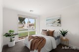 https://images.listonce.com.au/custom/160x/listings/3-heritage-drive-mill-park-vic-3082/671/01938671_img_09.jpg?LRaD7v8pvgI