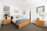 https://images.listonce.com.au/custom/160x/listings/3-hill-street-sorrento-vic-3943/411/00563411_img_07.jpg?ZNeQLh9WzEM