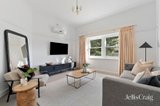 https://images.listonce.com.au/custom/160x/listings/3-holyrood-avenue-strathmore-vic-3041/450/01885450_img_08.jpg?_DGnD6vMSZw