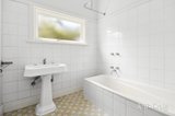 https://images.listonce.com.au/custom/160x/listings/3-hotham-street-lake-wendouree-vic-3350/212/01985212_img_08.jpg?0ku5DoD5I1U