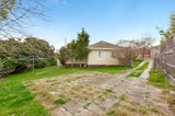 https://images.listonce.com.au/custom/160x/listings/3-hudson-court-ashburton-vic-3147/148/00538148_img_04.jpg?lI2hU9L1cro