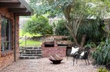 https://images.listonce.com.au/custom/160x/listings/3-hughes-street-montmorency-vic-3094/805/01813805_img_15.jpg?JKRVZO9hHMI